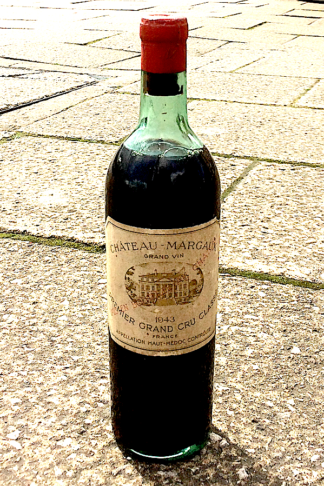 The award-winning Arden Fine Wines in London offers Château Margaux 1944 for sale. Please note that the photo displayed here is a stock image of this rare vintage wine. To receive the latest images of our Château Margaux 1944, please reach out to us directly. We provide a convenient £15 delivery service to any address within the UK. You can also order a customised gift box to make your purchase even more special. For any inquiries or questions, feel free to contact us here. Additionally, scroll down to find more detailed information about Château Margaux 1944, exclusively available at Arden Fine Wines in London.